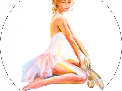 Сидящая балерина